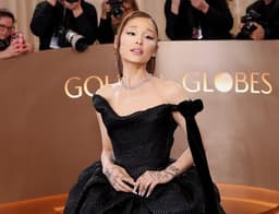 Ariana Grande lands sixth Irish number one with Petal