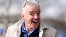 Ryanair boss apologises for “rapist” comments