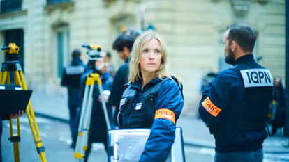 A new 5/5 crime drama is available to watch now