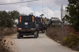 Israel orders army to prepare to fully close West Bank