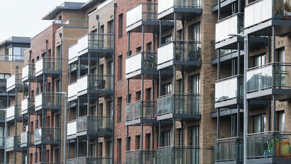 Woman allegedly pushed from balcony in Dublin dies
