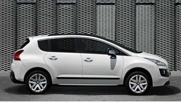 Meet the Peugeot 3008 HYbrid4, the world’s first diesel electric car Meet the Peugeot 3008 HYbrid4, the world’s first diesel electric car