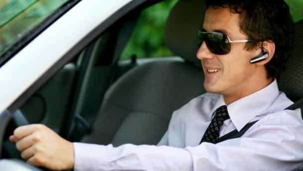 Irish need more cop-on when it comes to driving hands-free Irish need more cop-on when it comes to driving hands-free
