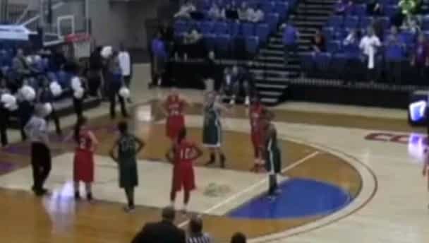 Video: If there’s ever been a worse free throw than this, we haven’t seen it Video: If there’s ever been a worse free throw than this, we haven’t seen it