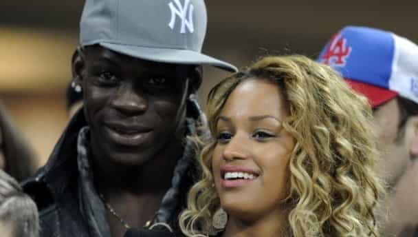 Video: Mario Balotelli, his hot missus and Robinho looked happy after Milan scored last night Video: Mario Balotelli, his hot missus and Robinho looked happy after Milan scored last night