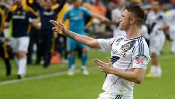 Picture: Just Morrissey and Robbie Keane hanging out in the LA Galaxy dressing room Picture: Just Morrissey and Robbie Keane hanging out in the LA Galaxy dressing room