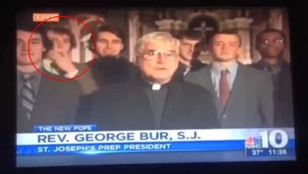 Video: Lad wet willies his friend on national TV Video: Lad wet willies his friend on national TV