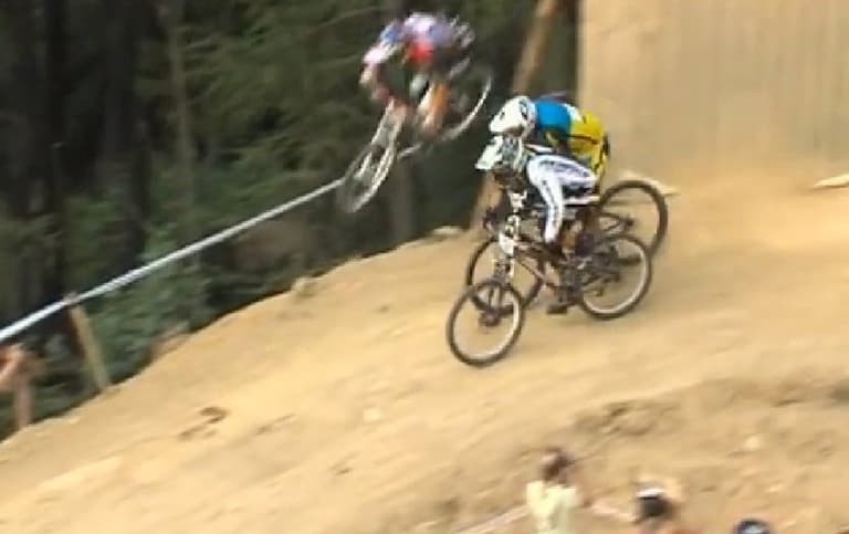Video: Is this the greatest overtaking manoeuvre in the history of cycling? Video: Is this the greatest overtaking manoeuvre in the history of cycling?