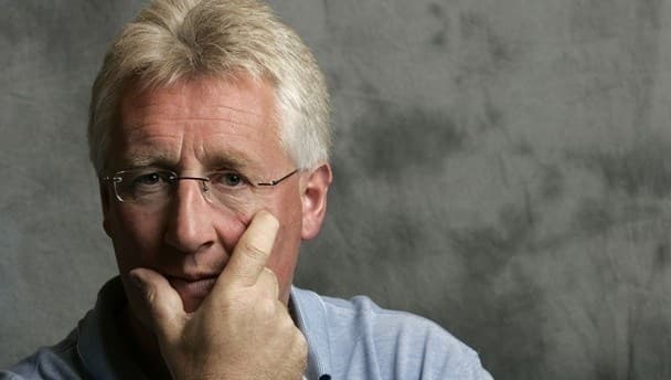 Pic: Kerry fans won’t want to see the sign being held up by Pat Spillane and Micheál O’Muircheartaigh Pic: Kerry fans won’t want to see the sign being held up by Pat Spillane and Micheál O’Muircheartaigh