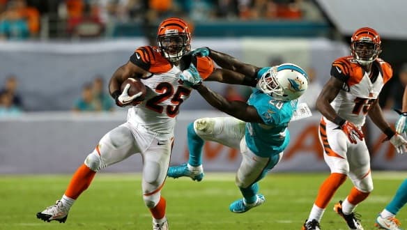 Video: Last night’s NFL game featured the TD of the year and a very unusual ending Video: Last night’s NFL game featured the TD of the year and a very unusual ending