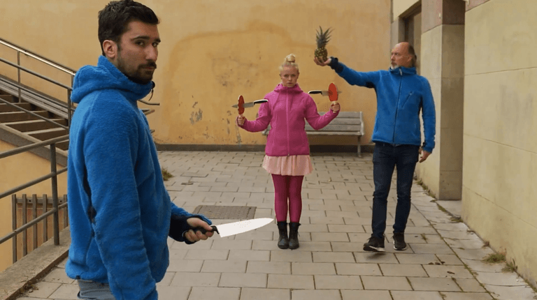 Video: Ping pong knife trick finally gets debunked by ‘Captain Disillusion’ Video: Ping pong knife trick finally gets debunked by ‘Captain Disillusion’