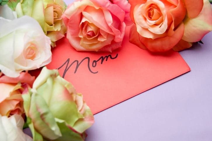 Add a personal touch this Mother’s Day with a One4all personalised greeting card & gift card Add a personal touch this Mother’s Day with a One4all personalised greeting card & gift card