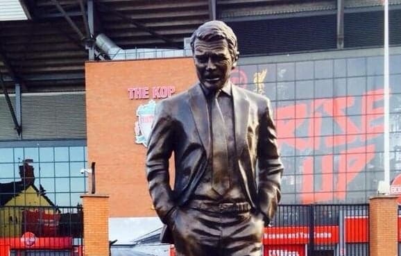 Pic: David Moyes statue unveiled at Anfield ahead of Liverpool v Chelsea Pic: David Moyes statue unveiled at Anfield ahead of Liverpool v Chelsea