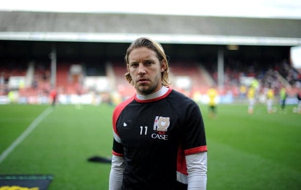 Former Manchester United jack of all trades Alan Smith doesn’t know how much money he earns Former Manchester United jack of all trades Alan Smith doesn’t know how much money he earns