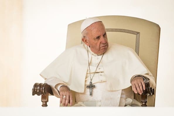 Pope late to Sunday mass because he got stuck in the Vatican lift Pope late to Sunday mass because he got stuck in the Vatican lift