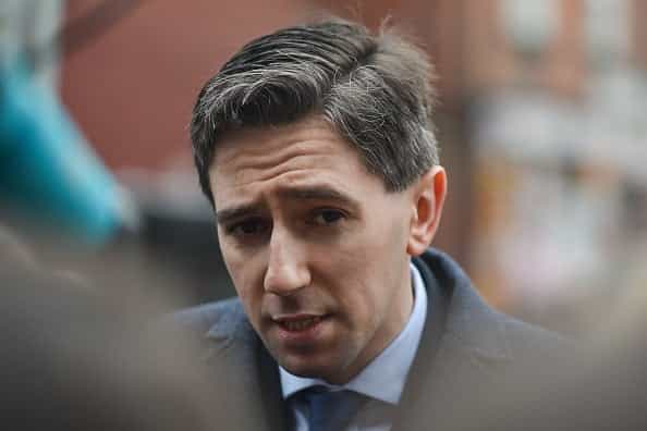 Simon Harris: Visiting family and friends risks spreading coronavirus in Ireland Simon Harris: Visiting family and friends risks spreading coronavirus in Ireland