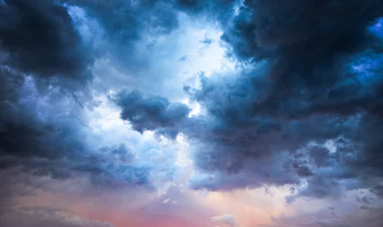 Met Éireann has issued a thunderstorm warning for six counties Met Éireann has issued a thunderstorm warning for six counties