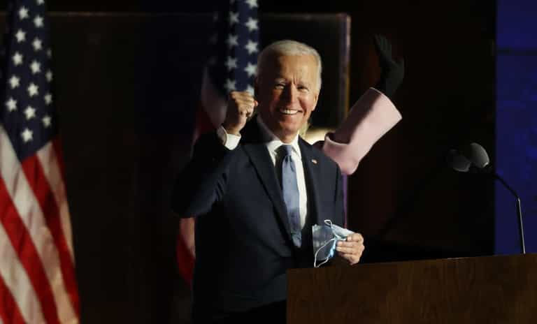 Joe Biden narrowly pulls ahead in crucial Michigan and Wisconsin voting Joe Biden narrowly pulls ahead in crucial Michigan and Wisconsin voting