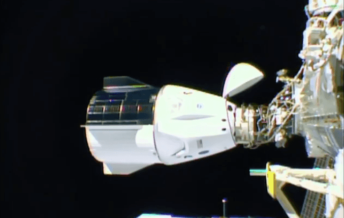 SpaceX Dragon capsule delivers four astronauts to the International Space Station SpaceX Dragon capsule delivers four astronauts to the International Space Station