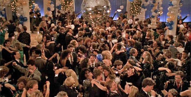 A perfectly timed scene for midnight on New Year’s Eve is among the movies on TV tonight A perfectly timed scene for midnight on New Year’s Eve is among the movies on TV tonight