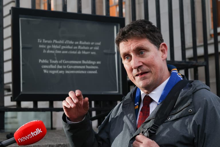 Eamon Ryan says he expects lifting of Covid restrictions next week Eamon Ryan says he expects lifting of Covid restrictions next week