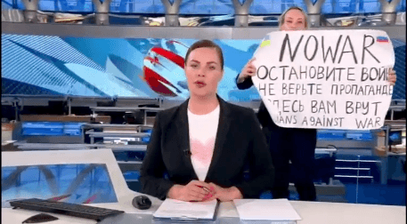 WATCH: Russian news editor arrested following anti-war protest live on air WATCH: Russian news editor arrested following anti-war protest live on air