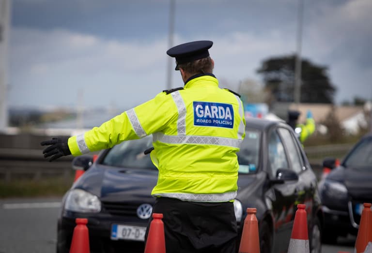 Man in his 70s dies following three-vehicle road traffic collision in Kerry Man in his 70s dies following three-vehicle road traffic collision in Kerry