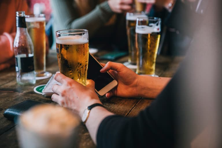 Rate of binge drinking amongst Irish 18-24 year olds nearly doubles in a year Rate of binge drinking amongst Irish 18-24 year olds nearly doubles in a year