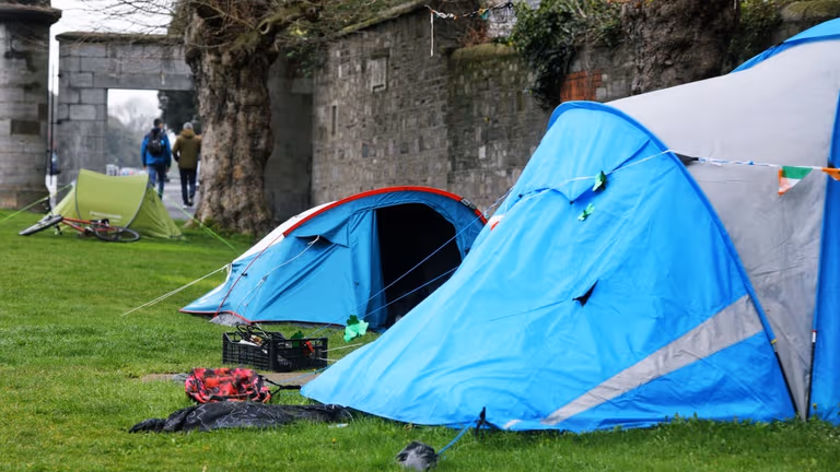 Homelessness hits new high as 39 more children in emergency accommodation Homelessness hits new high as 39 more children in emergency accommodation