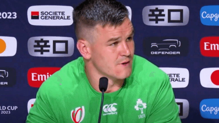 Johnny Sexton stands up for Springbok star with impressive press conference speech Johnny Sexton stands up for Springbok star with impressive press conference speech