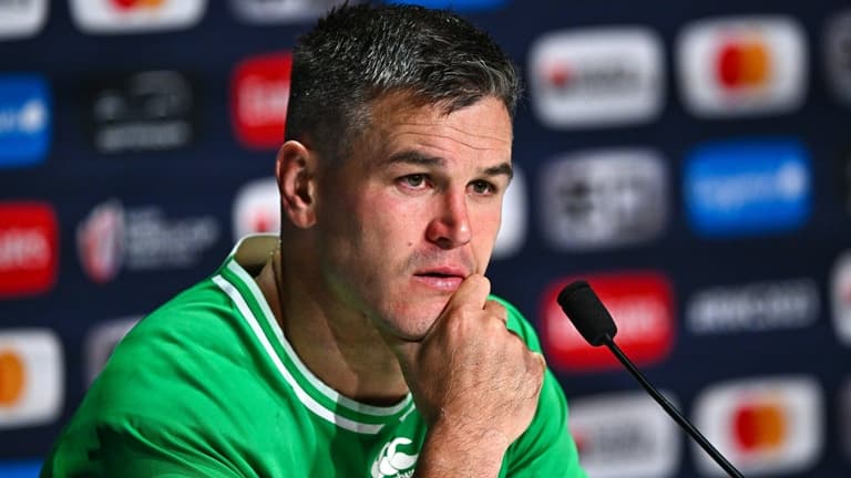 “Is it right for the game?” – All Blacks coach fires back after Johnny Sexton incident “Is it right for the game?” – All Blacks coach fires back after Johnny Sexton incident
