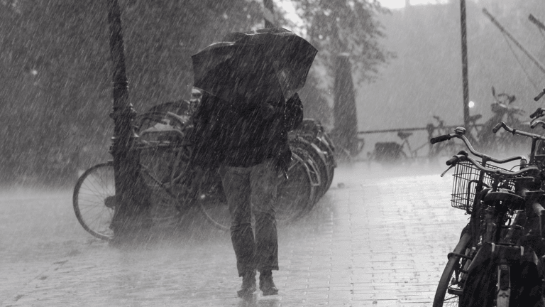 Weather warnings issued for 17 counties as Ireland braces for further floods Weather warnings issued for 17 counties as Ireland braces for further floods