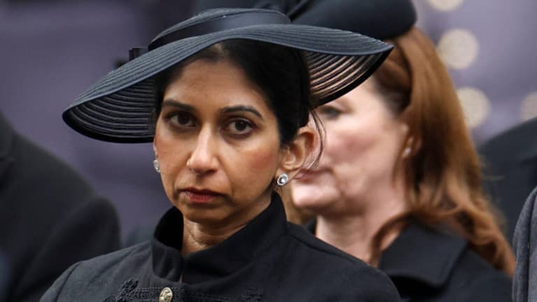 Suella Braverman sacked as UK home secretary by Rishi Sunak Suella Braverman sacked as UK home secretary by Rishi Sunak