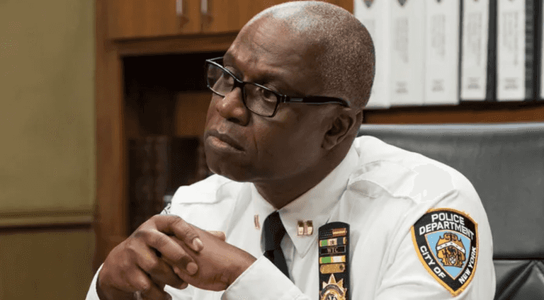 Brooklyn Nine-Nine star Andre Braugher dies aged 61 Brooklyn Nine-Nine star Andre Braugher dies aged 61