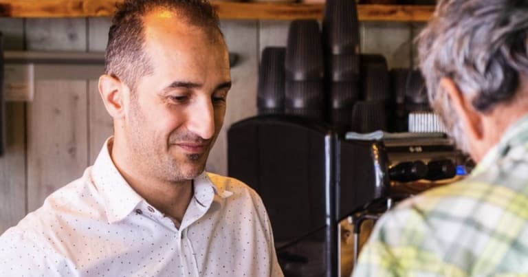 Vegan restaurant starts serving meat in order to stay in business Vegan restaurant starts serving meat in order to stay in business