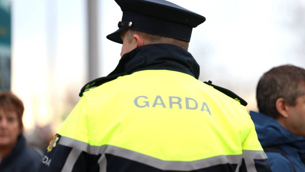 Two dead and four injured in Donegal car crash