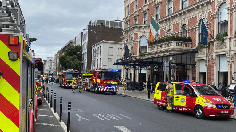 Dublin’s Shelbourne Hotel evacuated after fire breaks out Dublin’s Shelbourne Hotel evacuated after fire breaks out