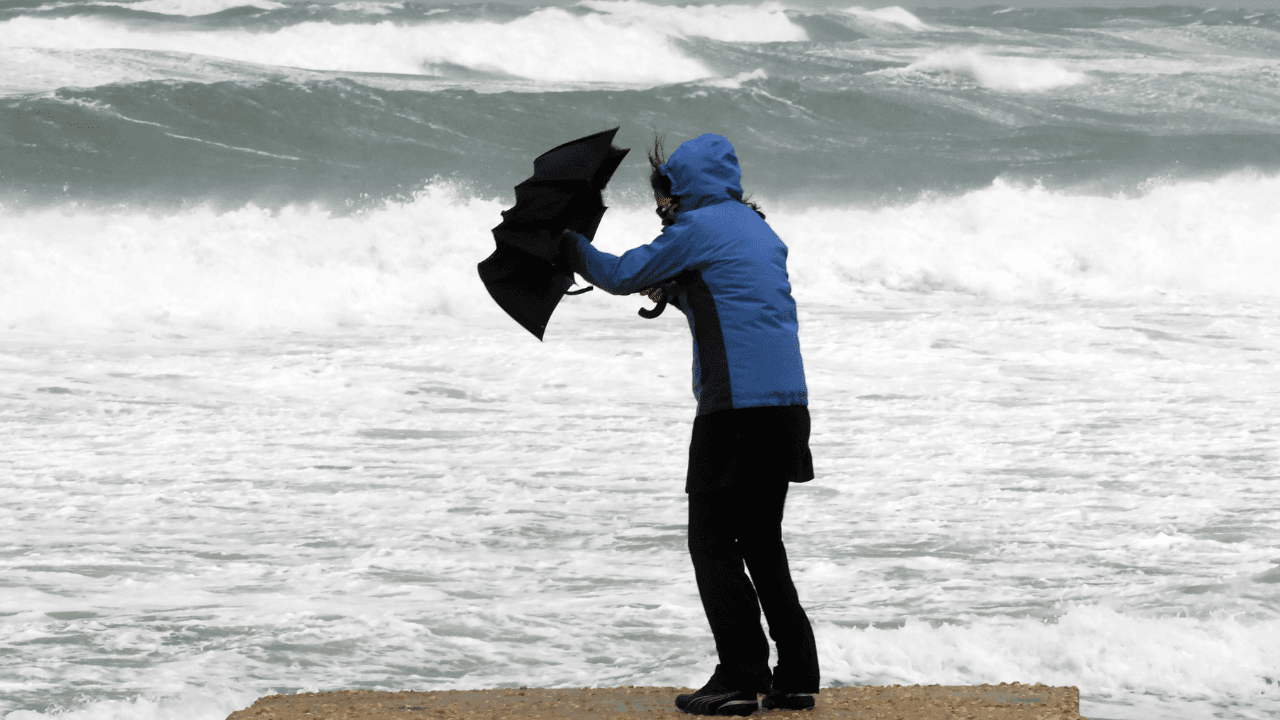 Yellow weather warning issued for two Irish counties with flooding risk