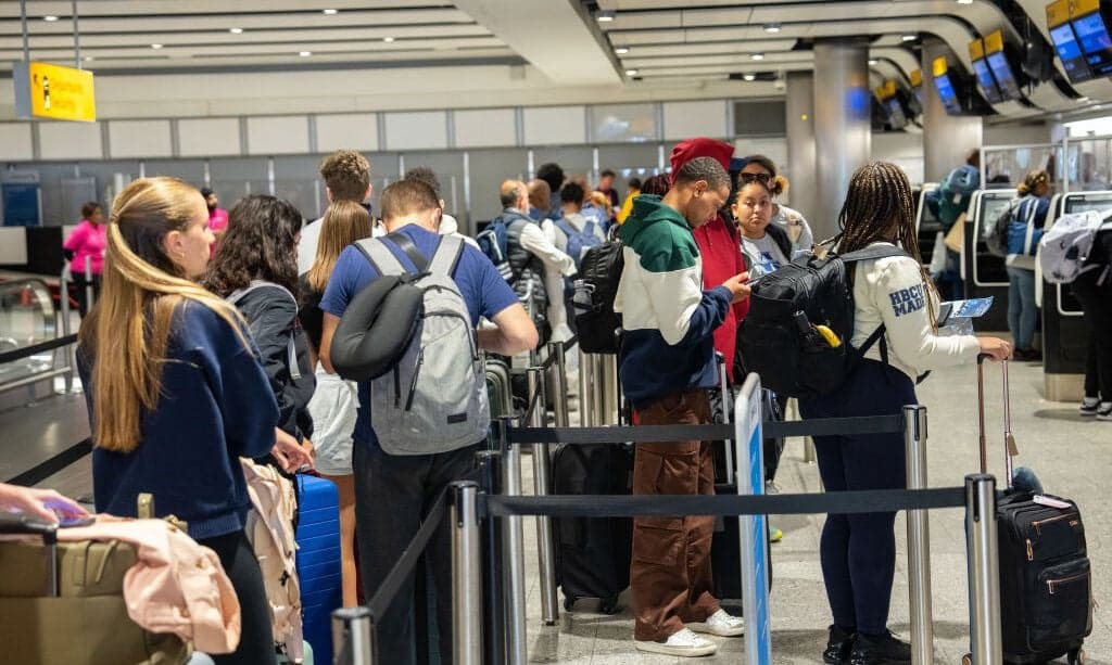 Travel company falls into liquidation and cancels all trips