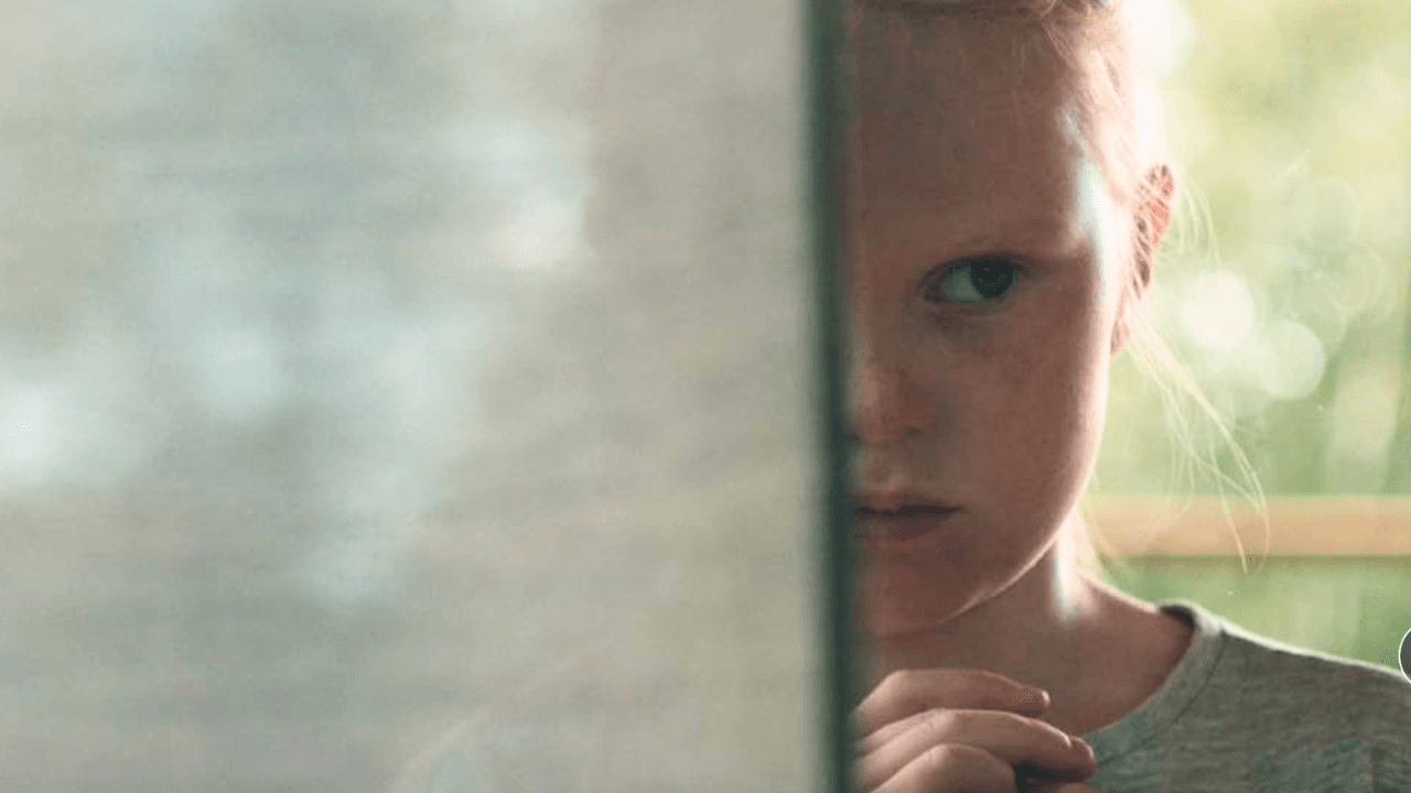 A recent thriller movie with 97% on Rotten Tomatoes is on TV tonight