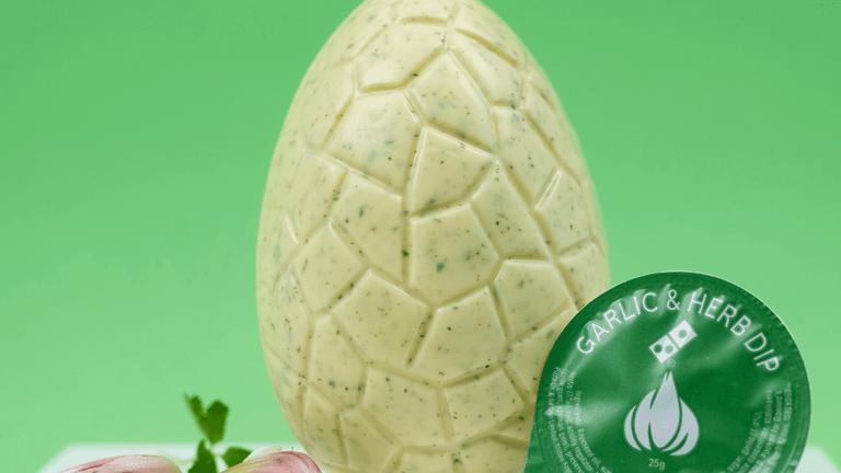 Domino’s release ‘crazy’ garlic and herb Easter egg in time for Easter Domino’s release ‘crazy’ garlic and herb Easter egg in time for Easter