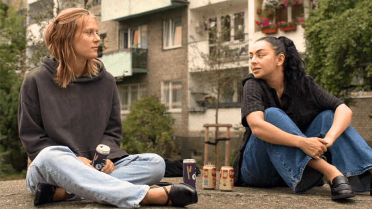 Fun and stylish new movie with 85% on Rotten Tomatoes available to watch now Fun and stylish new movie with 85% on Rotten Tomatoes available to watch now