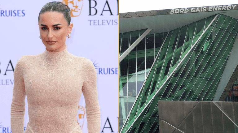 Legally Blonde Dublin show halted as Amber Davies removes theatregoer Legally Blonde Dublin show halted as Amber Davies removes theatregoer