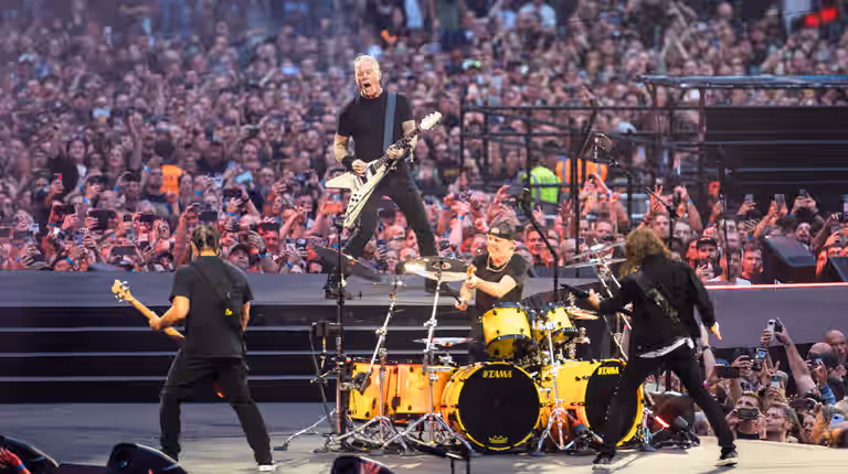 Metallica donates €80,000 to a pair of Irish charities following Dublin concerts Metallica donates €80,000 to a pair of Irish charities following Dublin concerts