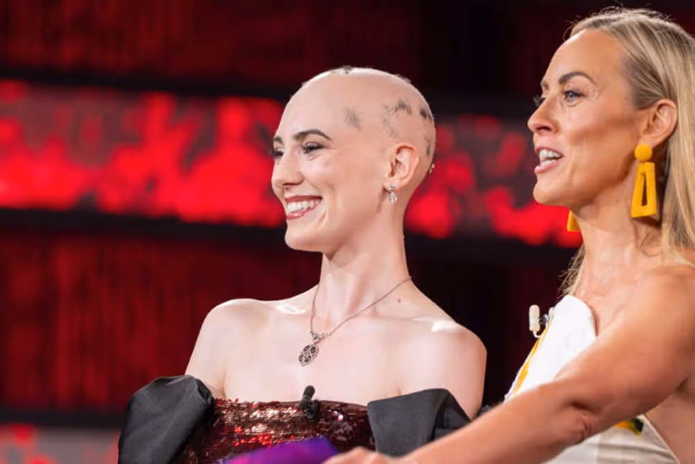 Rose of Tralee 2026: Standing ovation for Westmeath Rose on night one