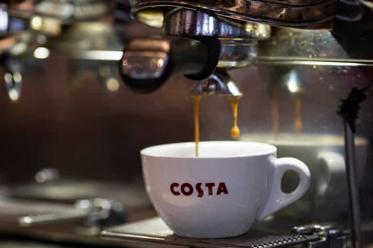 Revealed: The huge gap in caffeine levels between coffee sold in biggest chains Revealed: The huge gap in caffeine levels between coffee sold in biggest chains