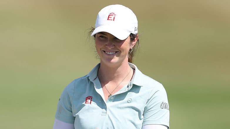 Áine Donegan shares London Championship lead
