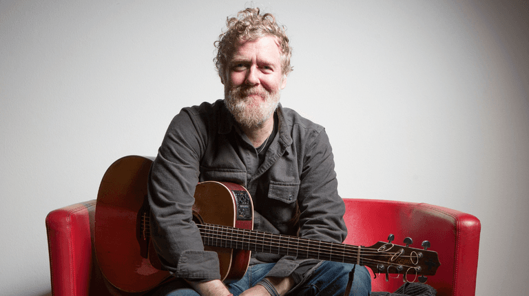 Glen Hansard celebrated at public wake in Dublin today Glen Hansard celebrated at public wake in Dublin today