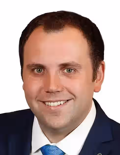 TD slammed for saying he was “sick” of posts about dead M9 teenagers TD slammed for saying he was “sick” of posts about dead M9 teenagers