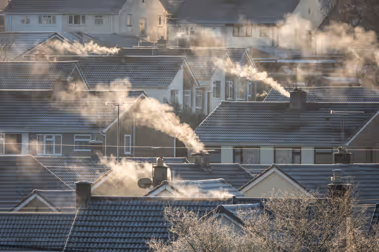 Experts settle age-old debate: Is it cheaper to leave the heater on low all day? Experts settle age-old debate: Is it cheaper to leave the heater on low all day?